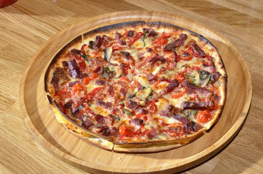 Pizza Hamuru Arda Gercek Italyan Pizza Tarifi Pizza Hamuru Ve Sosu